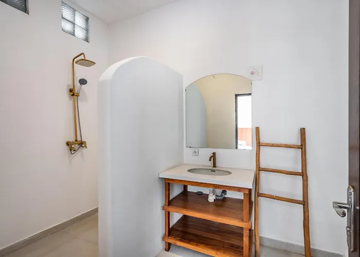 Bhiseka By Aishwarya Bali International Villa *